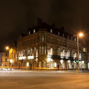 The Duke Of Edinburgh Hotel & Bar